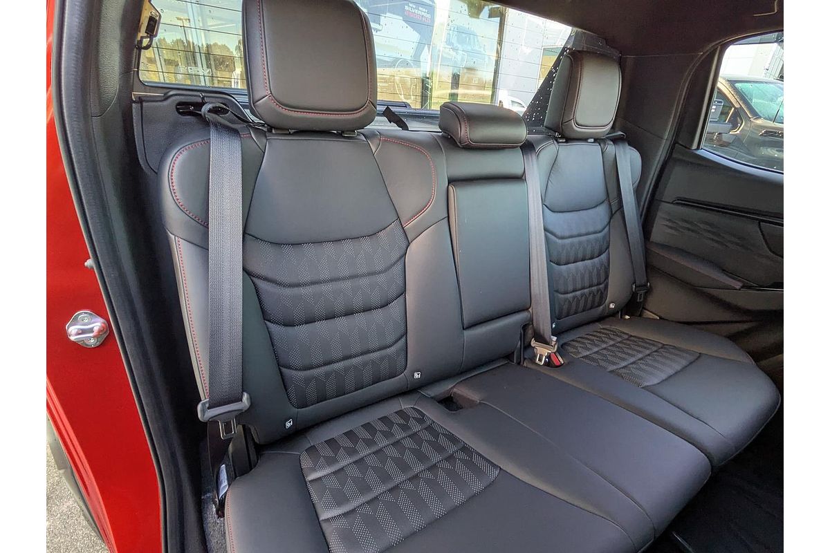 2025 Isuzu D-MAX X-TERRAIN 4X4