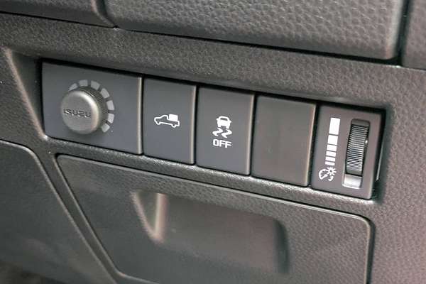 2025 Isuzu D-MAX X-TERRAIN 4X4