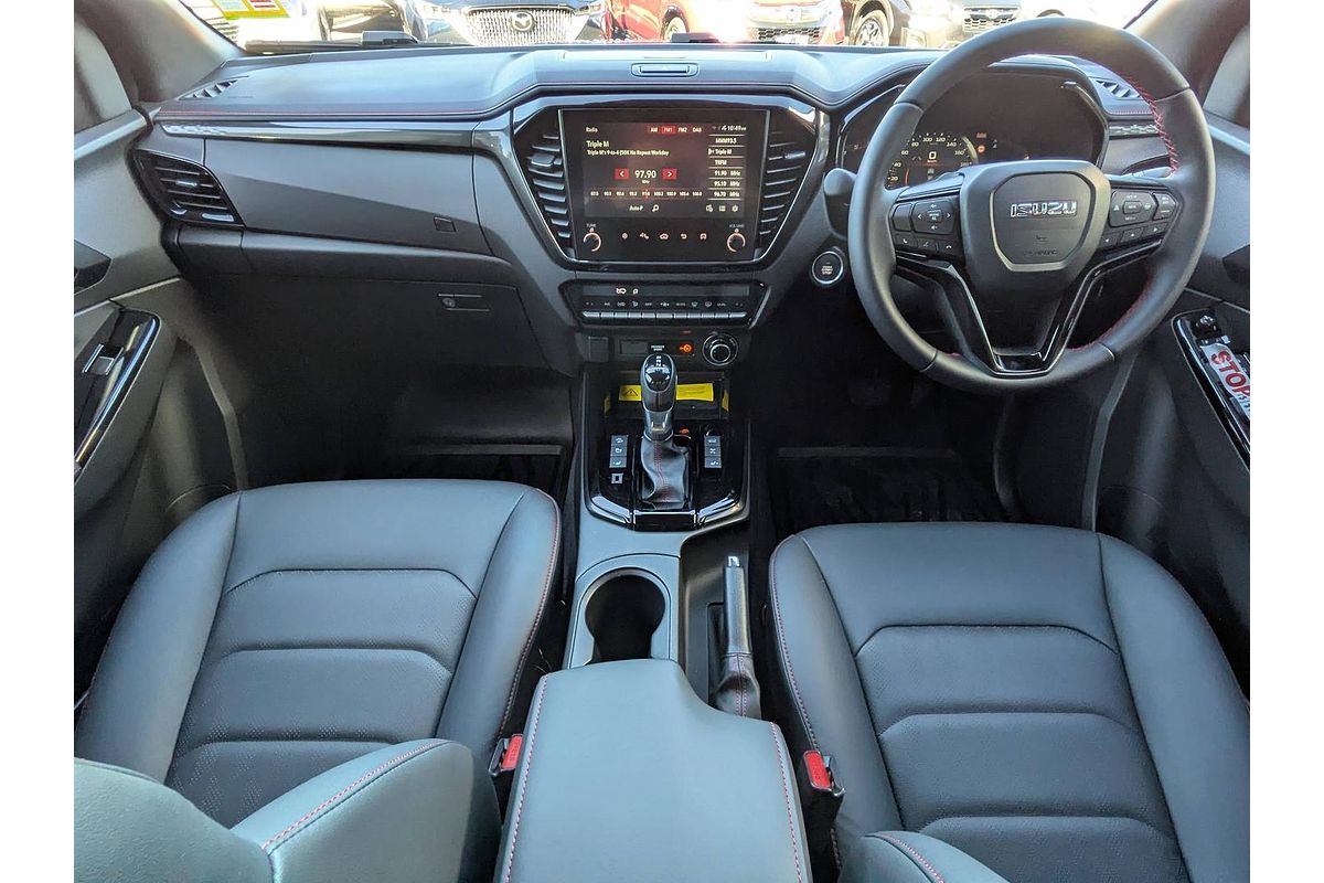 2025 Isuzu D-MAX X-TERRAIN 4X4