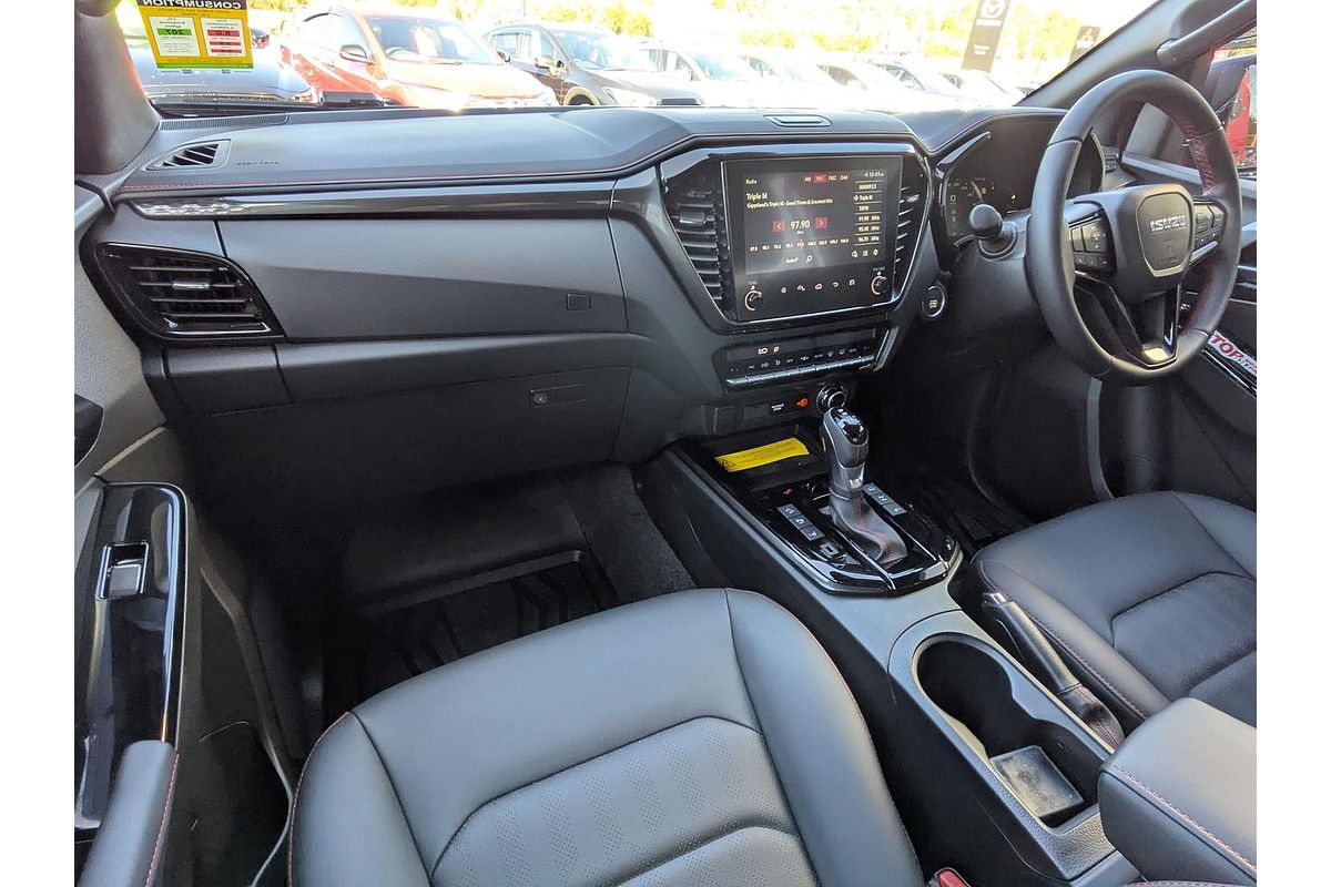 2025 Isuzu D-MAX X-TERRAIN 4X4