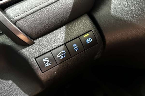 2022 Toyota Camry Ascent AXVA70R