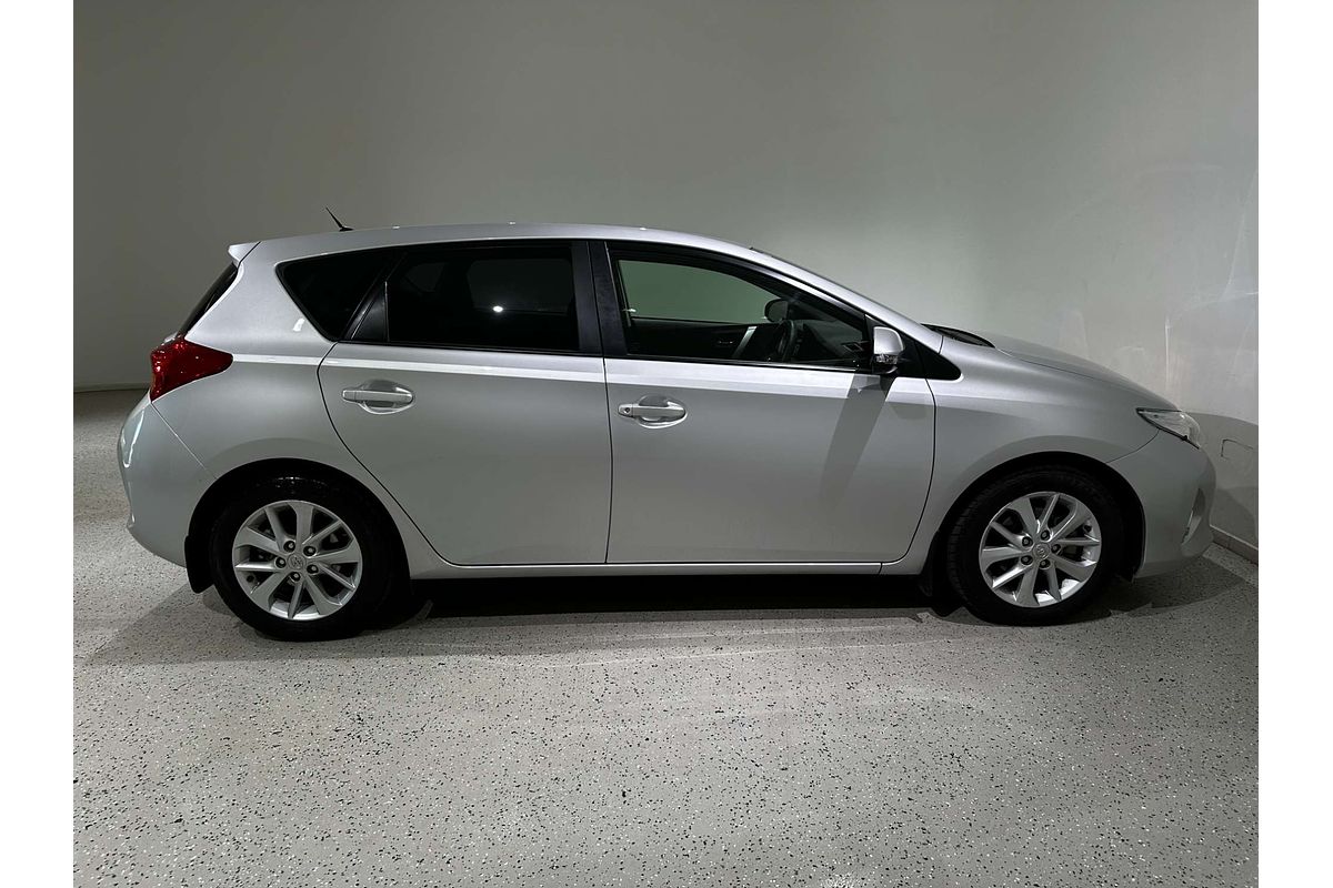 2013 Toyota Corolla Ascent Sport ZRE182R