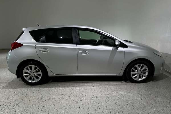 2013 Toyota Corolla Ascent Sport ZRE182R