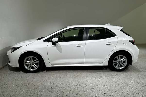 2021 Toyota Corolla Ascent Sport MZEA12R
