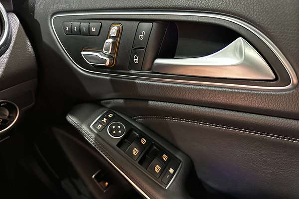 2019 Mercedes-Benz GLA-Class GLA180 X156
