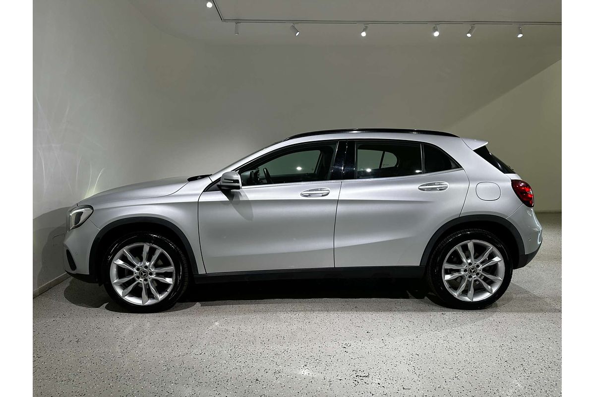 2019 Mercedes-Benz GLA-Class GLA180 X156