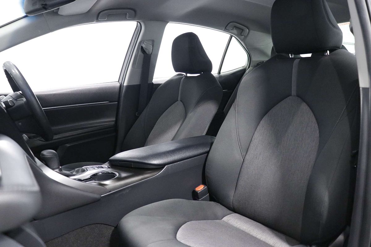 2021 Toyota Camry Ascent AXVH70R