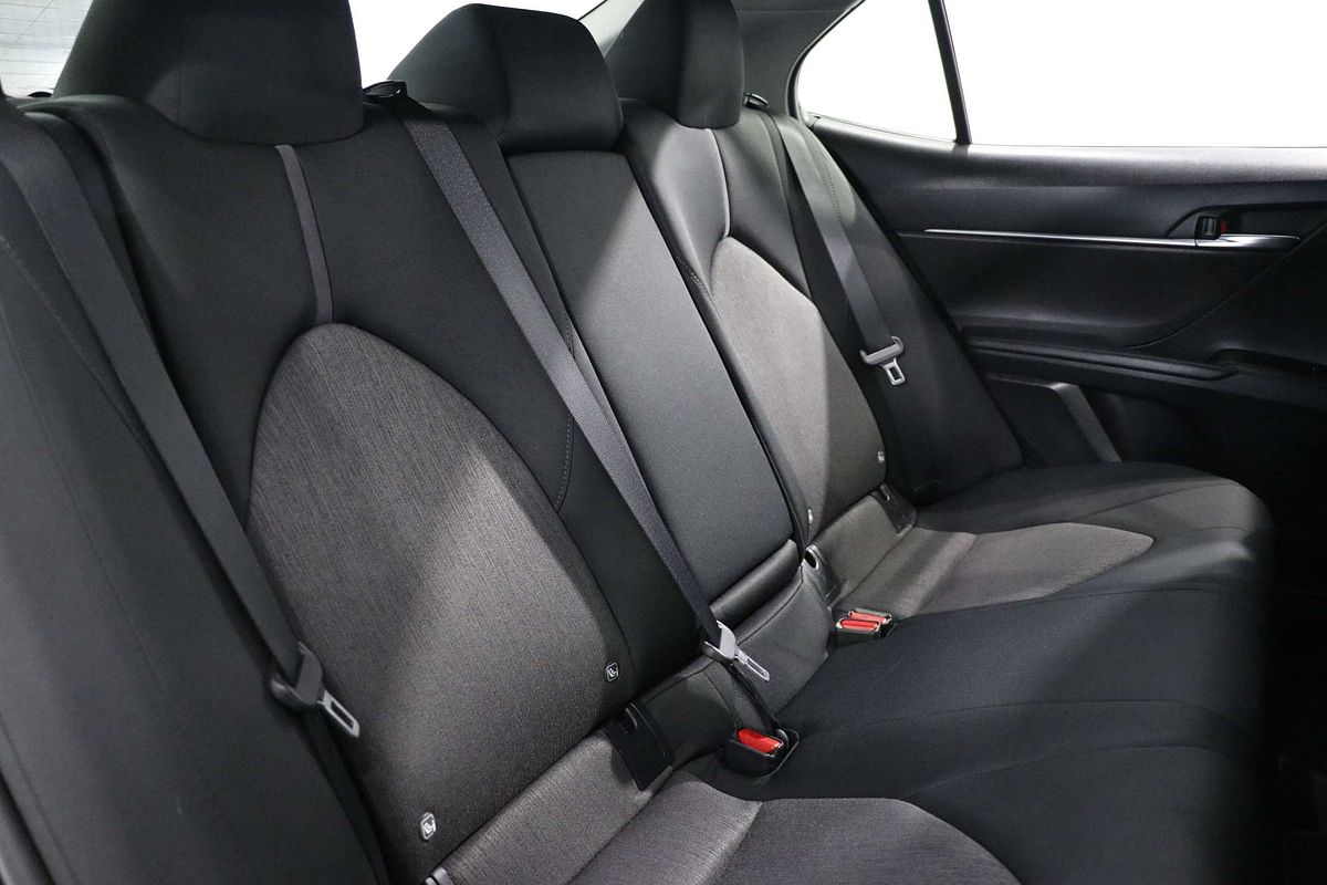 2021 Toyota Camry Ascent AXVH70R