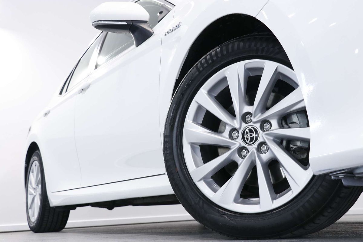 2021 Toyota Camry Ascent AXVH70R