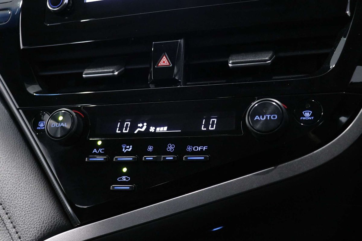 2021 Toyota Camry Ascent AXVH70R