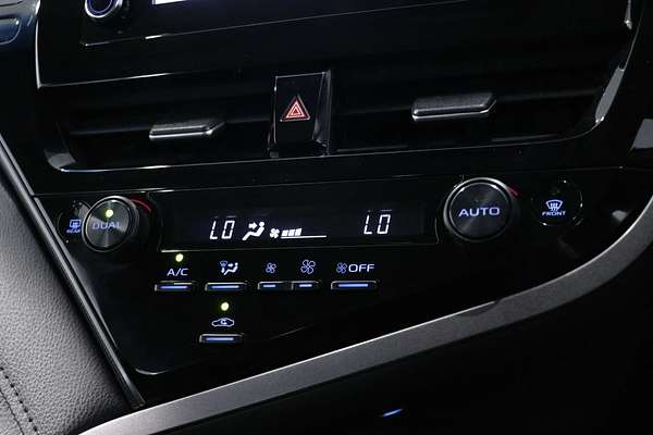 2021 Toyota Camry Ascent AXVH70R
