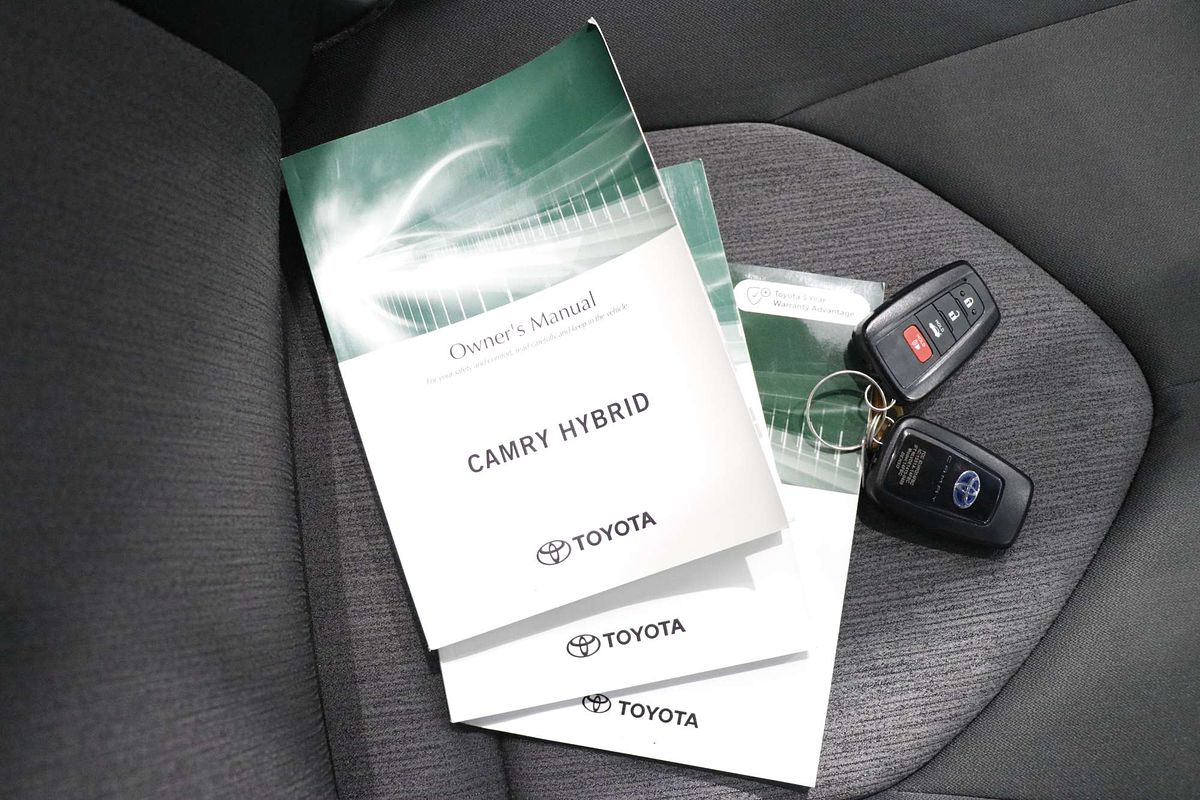 2021 Toyota Camry Ascent AXVH70R
