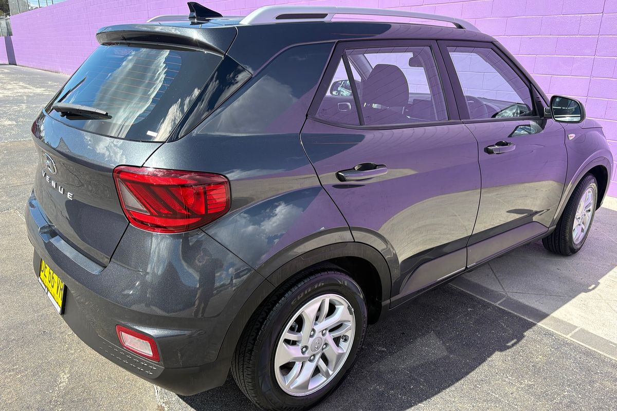 2022 Hyundai Venue QX.V4