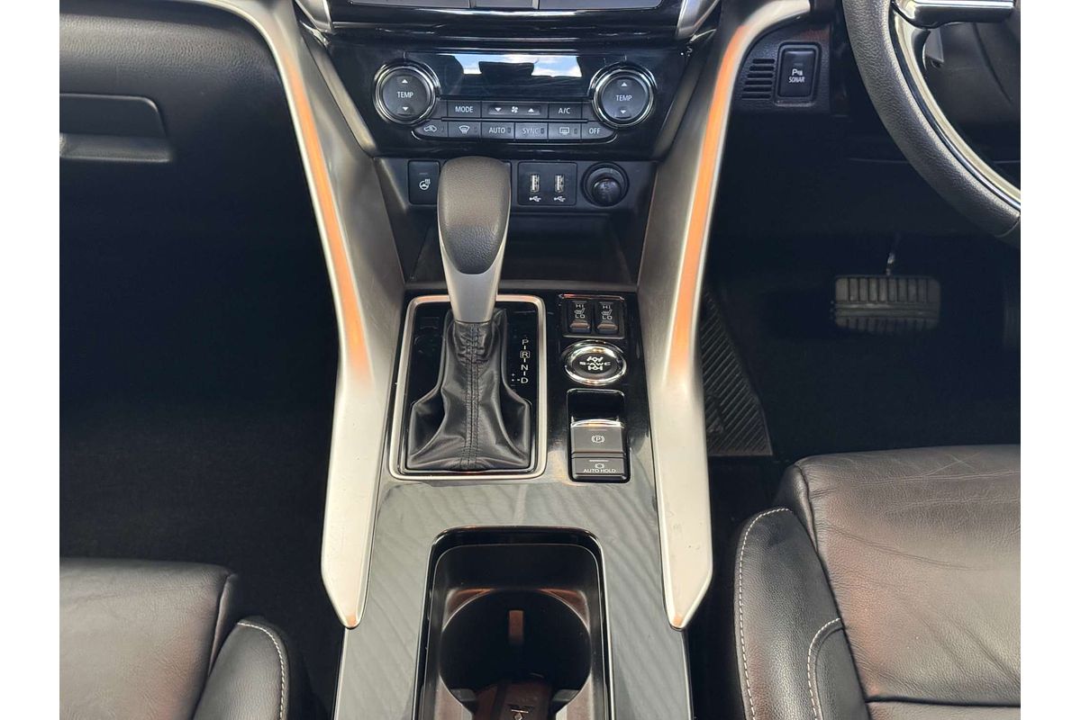 2022 Mitsubishi Eclipse Cross Exceed YB