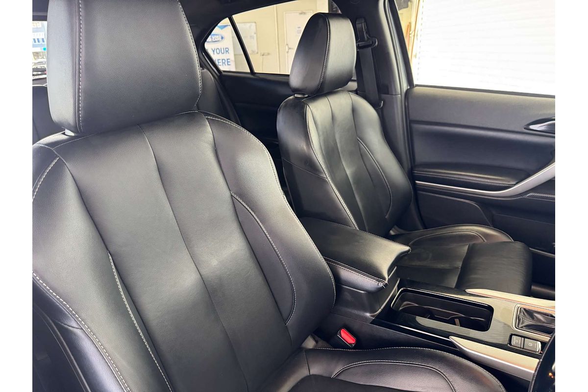 2022 Mitsubishi Eclipse Cross Exceed YB