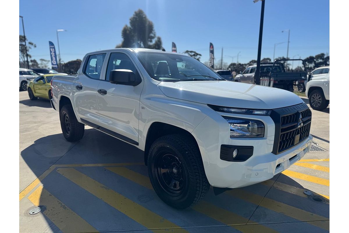 2024 Mitsubishi Triton GLX MV 4X4