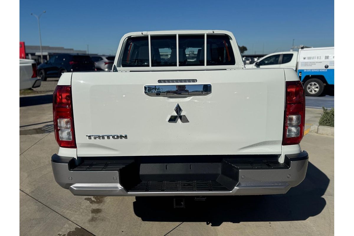2024 Mitsubishi Triton GLX MV 4X4