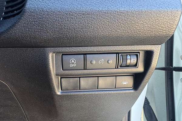 2024 Mitsubishi Triton GLX MV 4X4