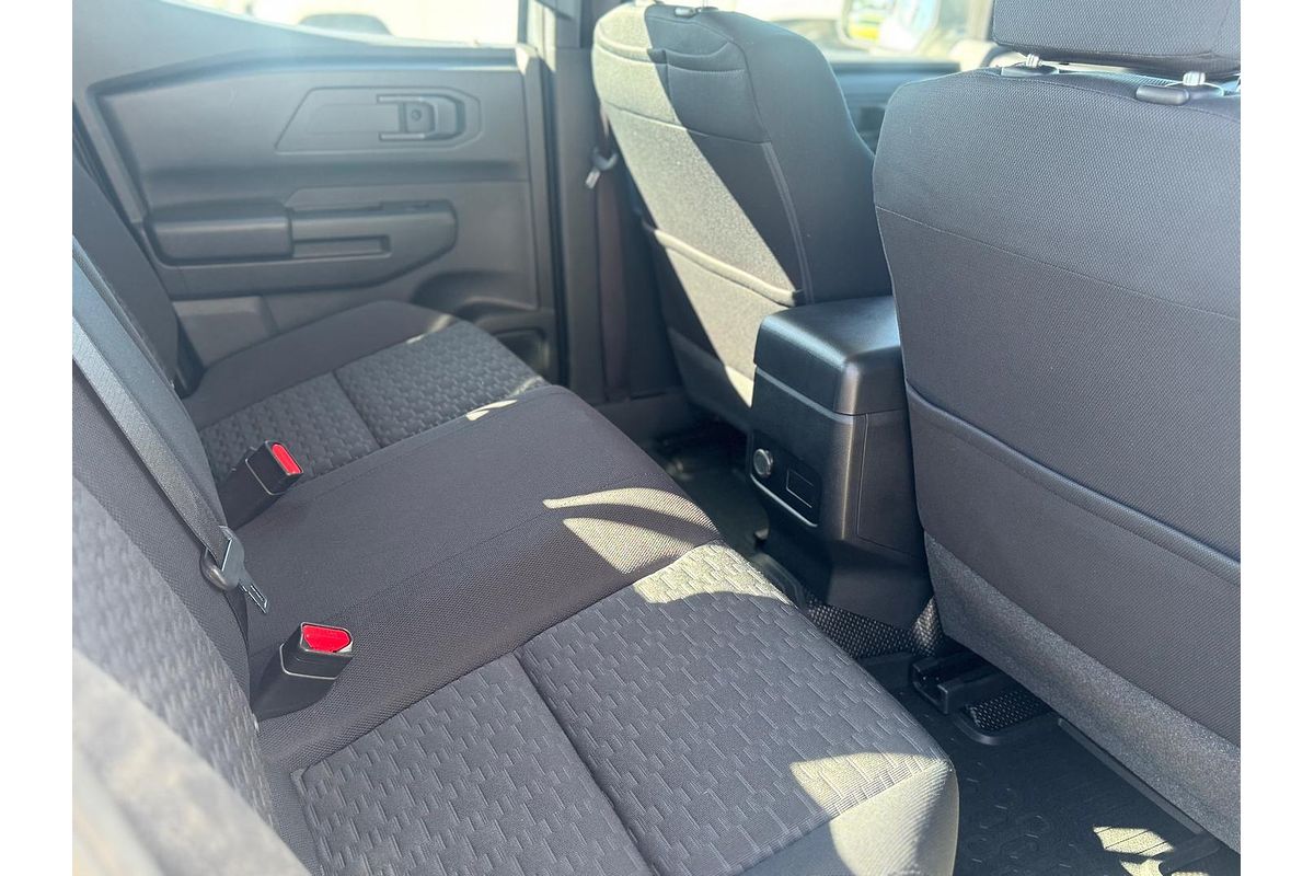 2024 Mitsubishi Triton GLX MV 4X4
