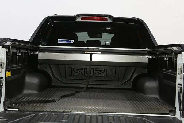 2024 Isuzu D-MAX X-TERRAIN 4X4