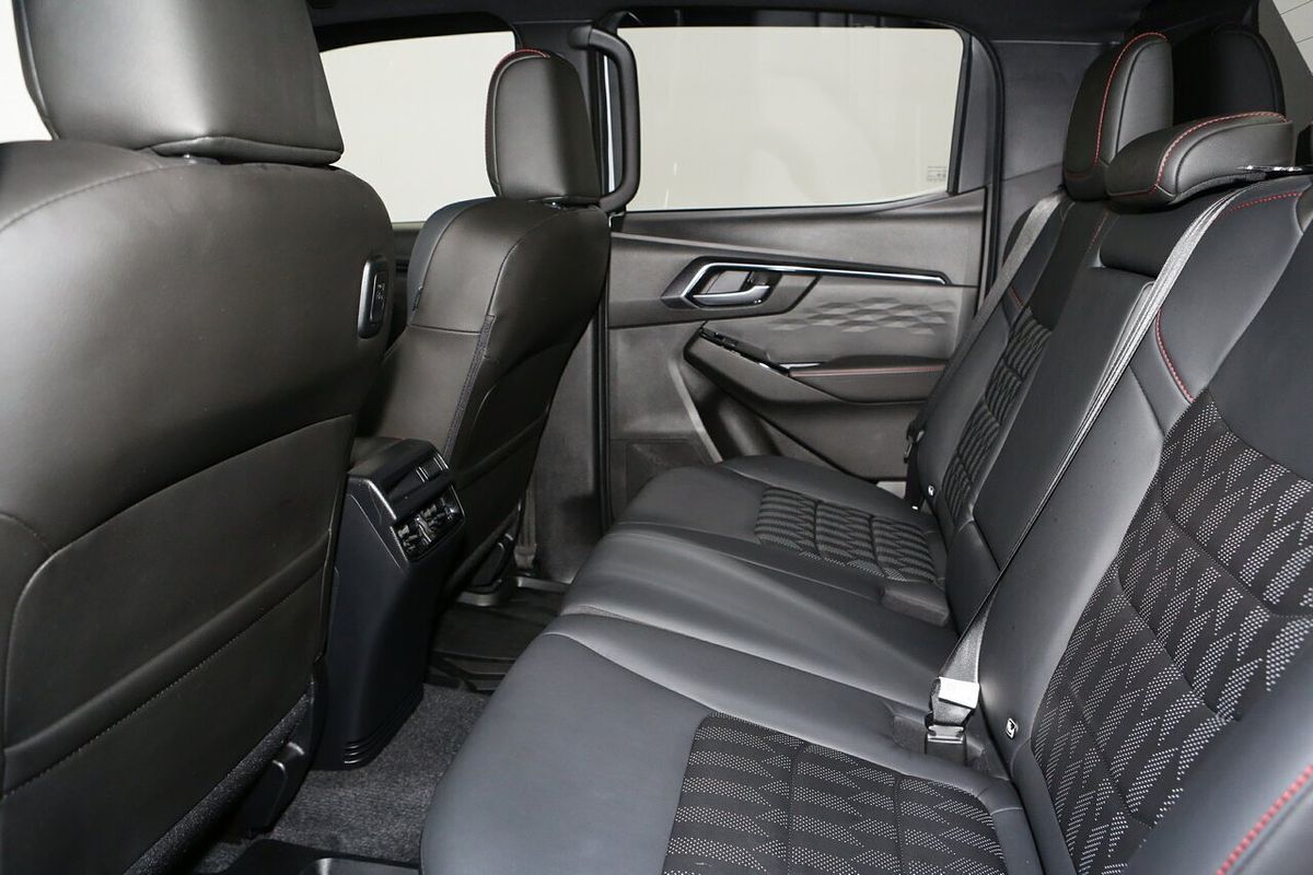 2024 Isuzu D-MAX X-TERRAIN 4X4