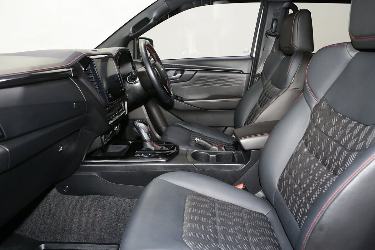 2024 Isuzu D-MAX X-TERRAIN 4X4