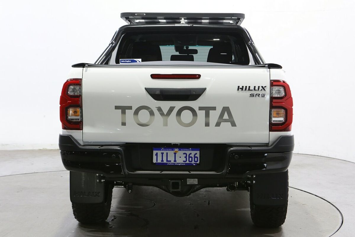 2025 Toyota Hilux SR5 48V GUN126R 4X4