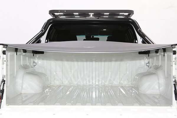 2025 Toyota Hilux SR5 48V GUN126R 4X4