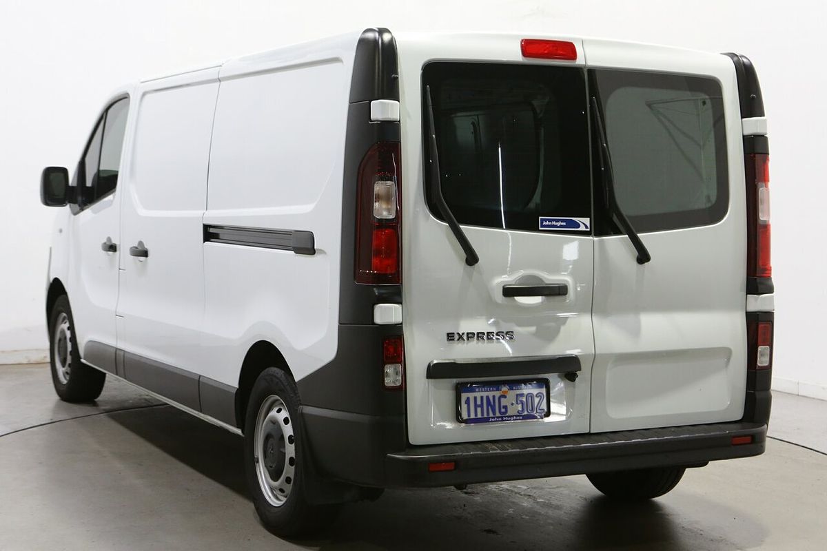 2021 Mitsubishi Express GLX SN LWB