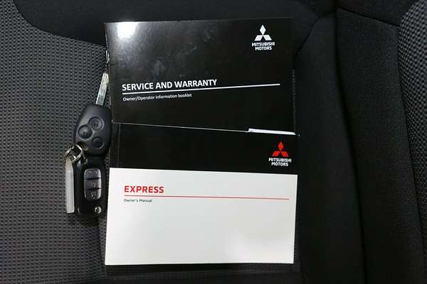2021 Mitsubishi Express GLX SN LWB