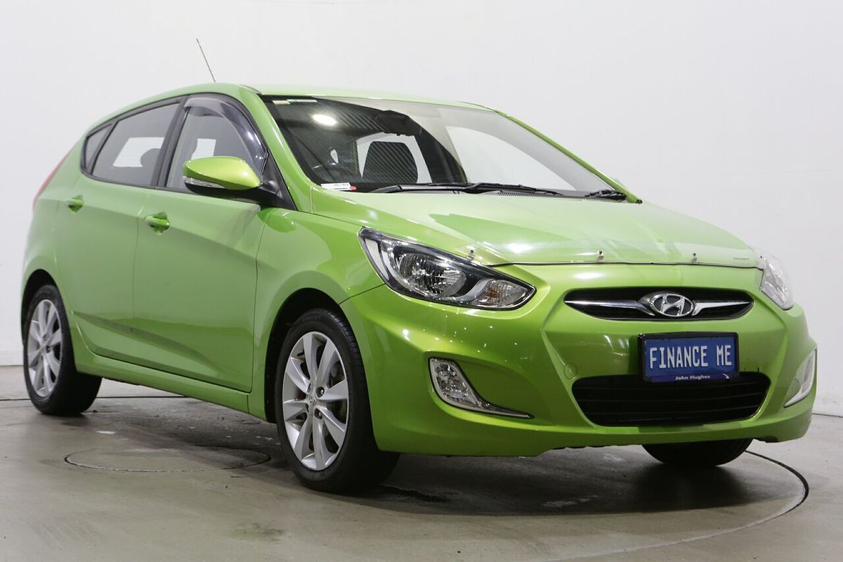 2013 Hyundai Accent Active RB2