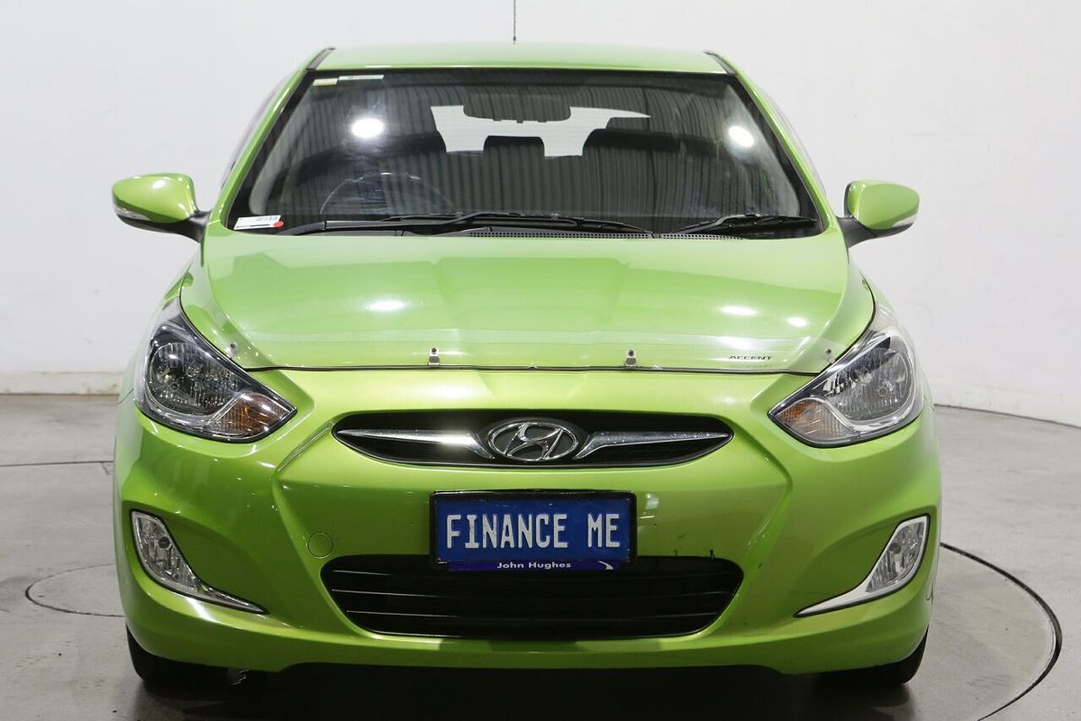 2013 Hyundai Accent Active RB2