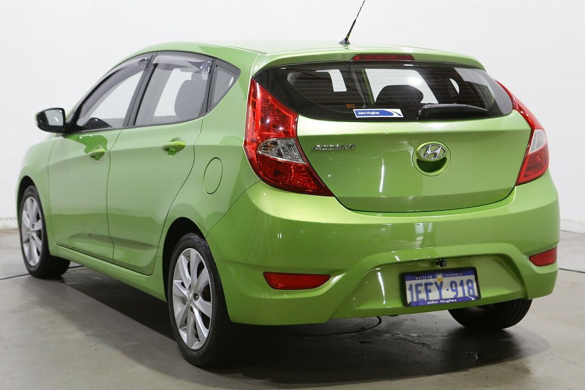 2013 Hyundai Accent Active RB2
