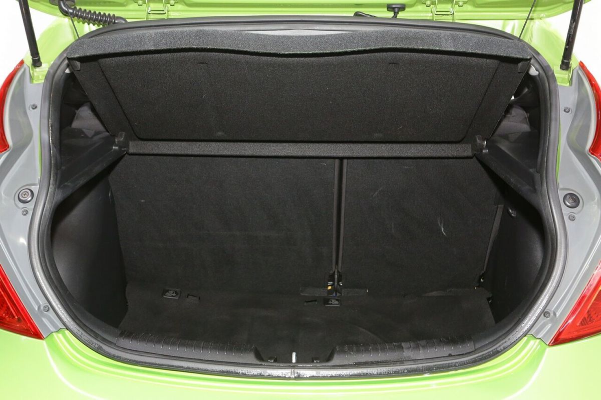 2013 Hyundai Accent Active RB2
