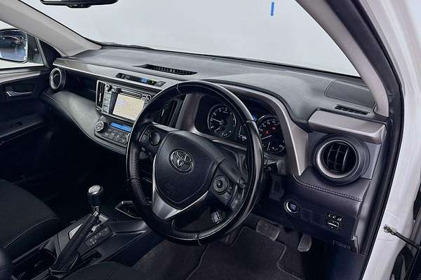 2016 Toyota RAV4 GXL ZSA42R