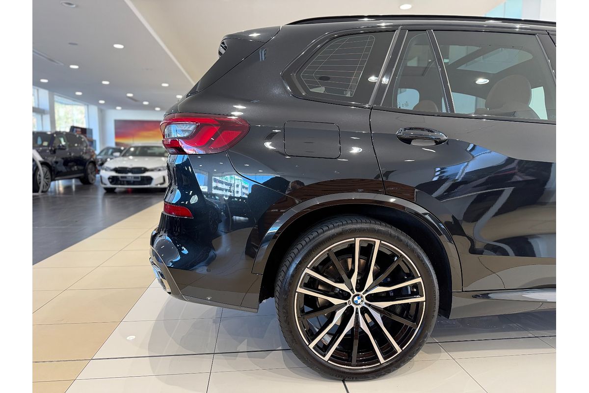2022 BMW X5 xDrive30d M Sport G05