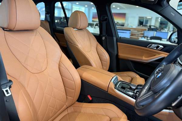 2022 BMW X5 xDrive30d M Sport G05