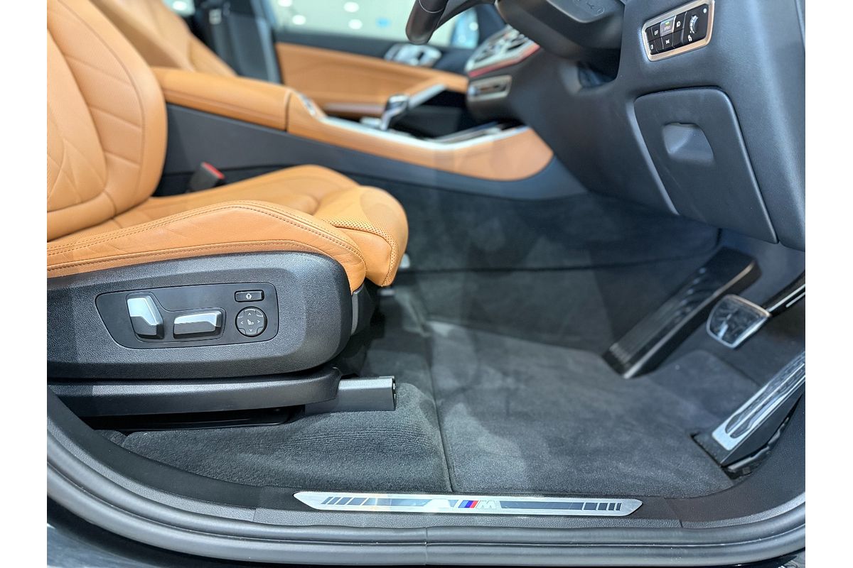 2022 BMW X5 xDrive30d M Sport G05