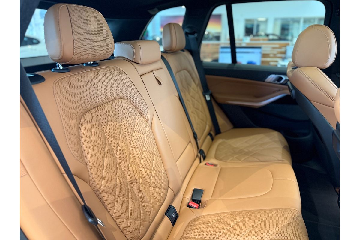 2022 BMW X5 xDrive30d M Sport G05