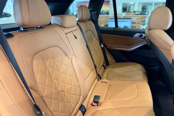 2022 BMW X5 xDrive30d M Sport G05