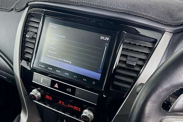 2020 Mitsubishi Pajero GLS NX