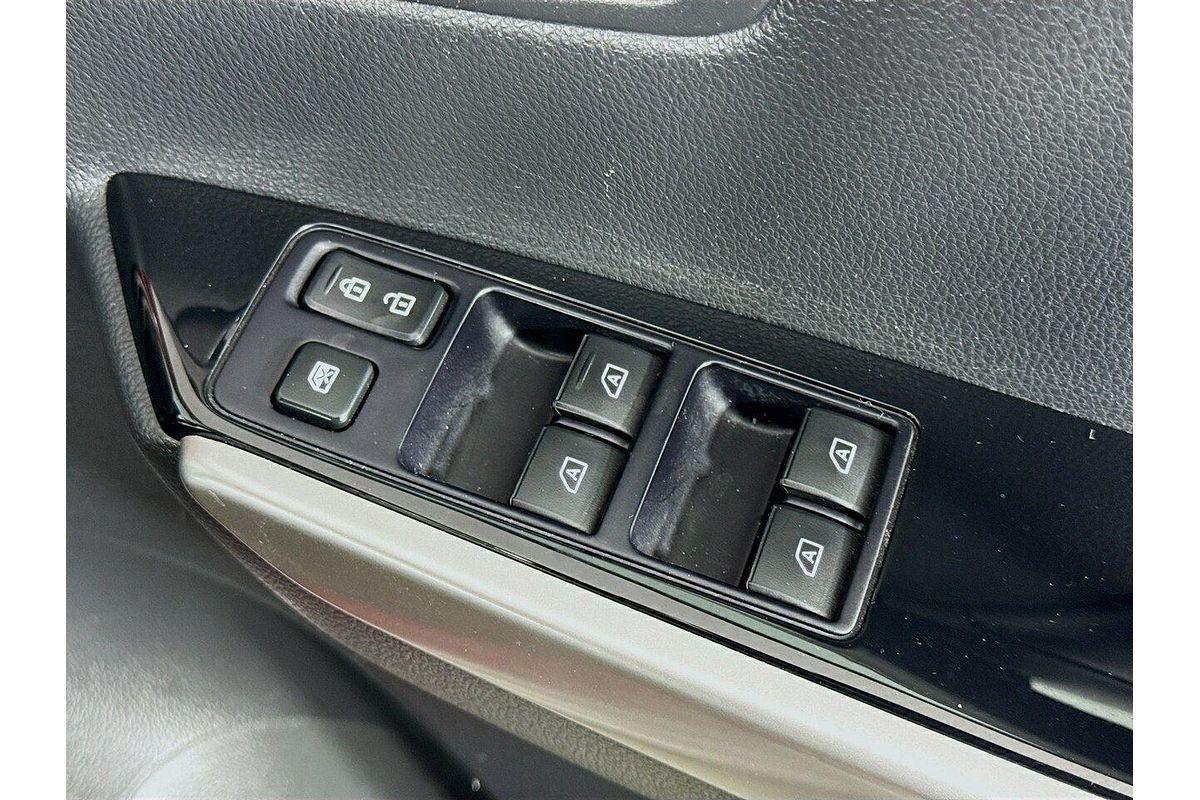 2020 Mitsubishi Pajero GLS NX