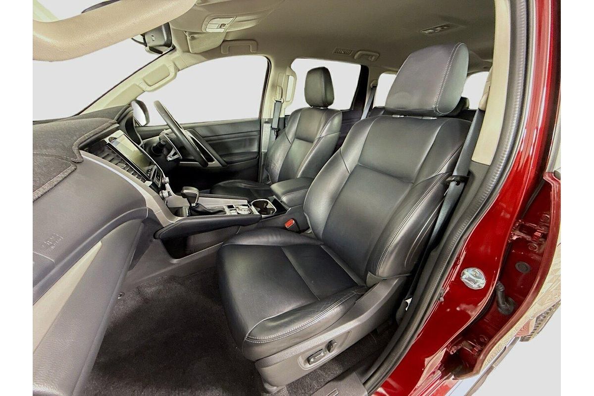 2020 Mitsubishi Pajero GLS NX