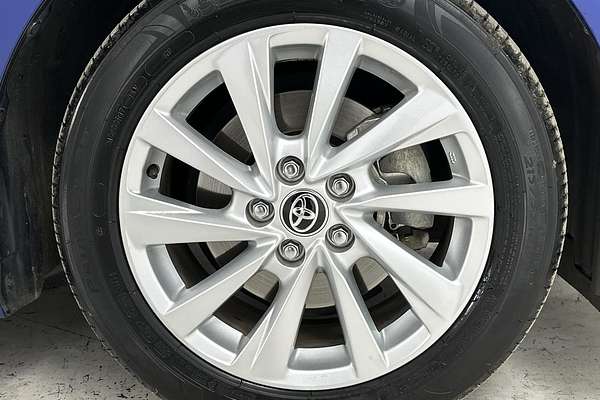 2024 Toyota Camry Ascent AXVH70R