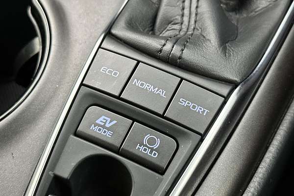 2024 Toyota Camry Ascent AXVH70R