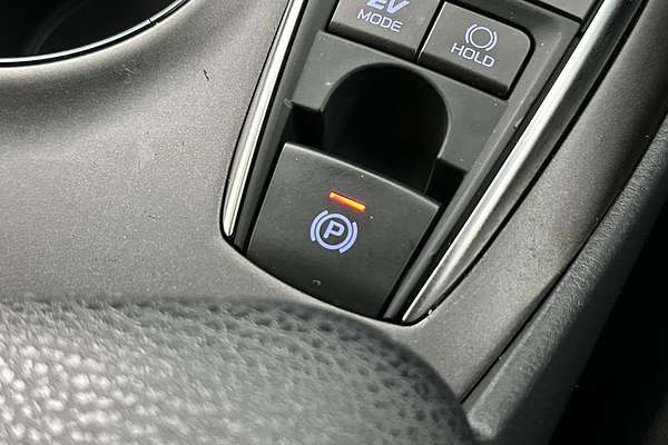 2024 Toyota Camry Ascent AXVH70R