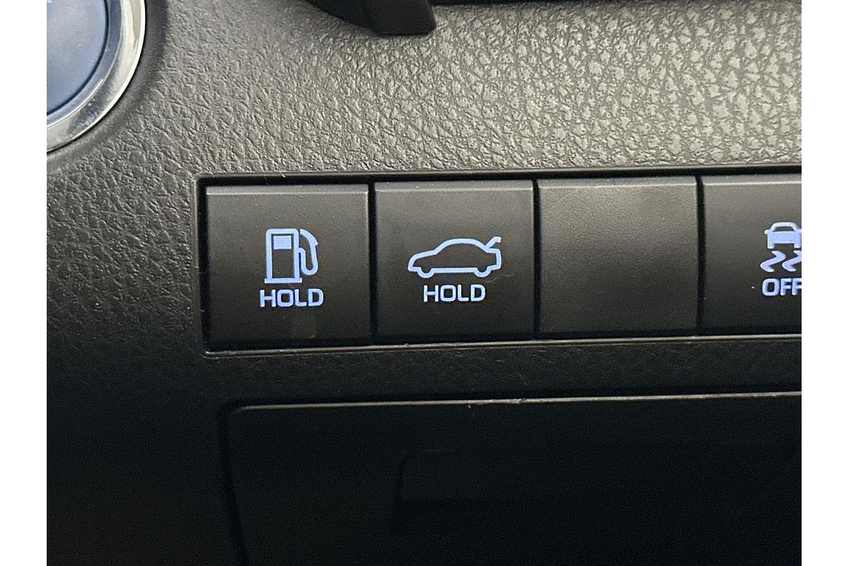 2024 Toyota Camry Ascent AXVH70R