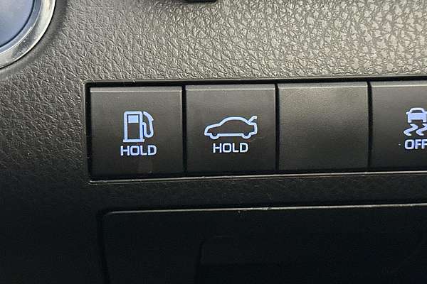 2024 Toyota Camry Ascent AXVH70R