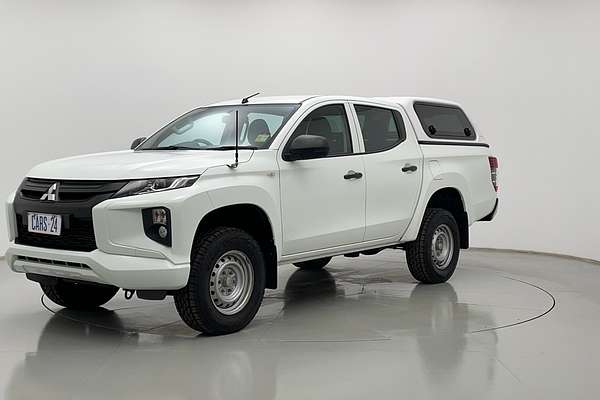 2021 Mitsubishi Triton GLX MR 4X4