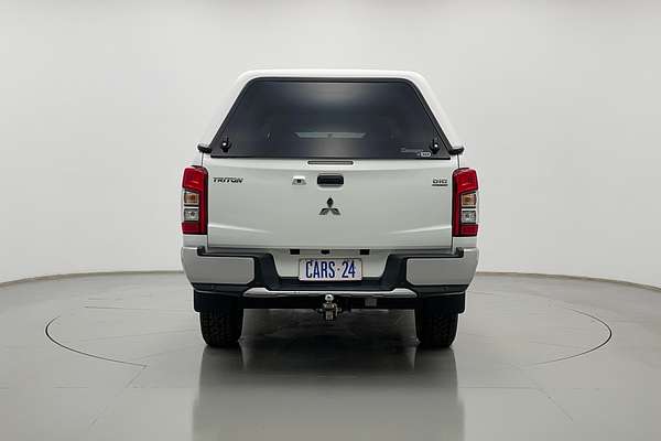 2021 Mitsubishi Triton GLX MR 4X4